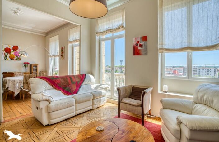 Maison en pierre de 8 pièces principales — photo 4