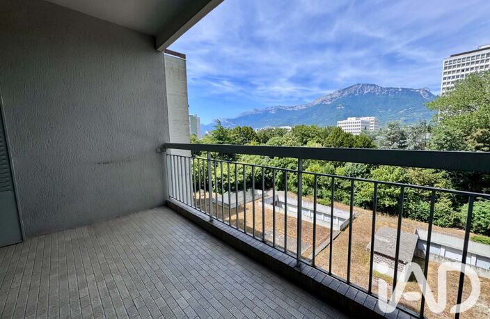Vente Appartement 5 pièces — photo 2