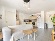 St Loup/ La Valbarelle: Type 2 avec Terrasse et Parking Priv — photo 2