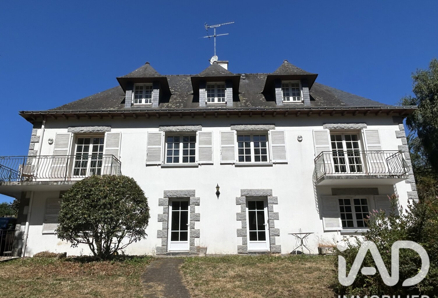 Vente Maison/villa 10 pièces — photo 1