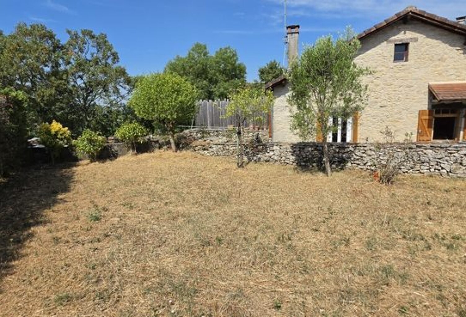 Maison de ville de 3 pièces principales — photo 1