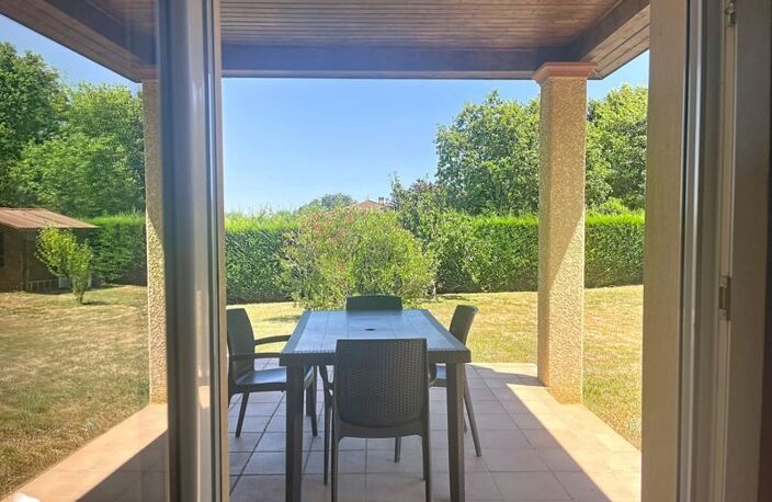 Villa de 6 pièces principales — photo 3