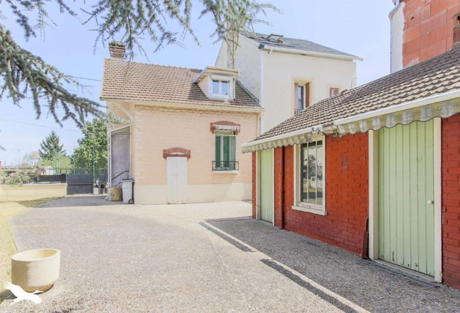 Pavillon de 3 pièces principales — photo 1