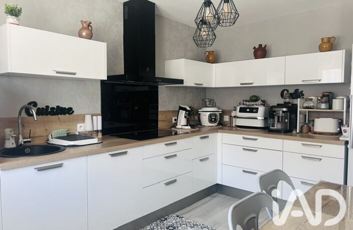 Vente Maison/villa 4 pièces — photo 4