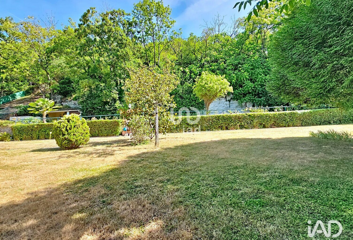 Vente Terrain 680 m&sup2; — photo 1