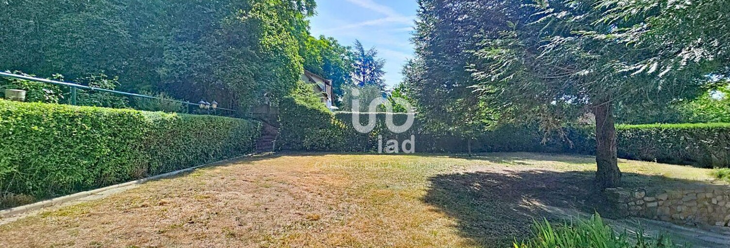 Terrain  680 m² à vendre à Follainville-Dennemont (78520)