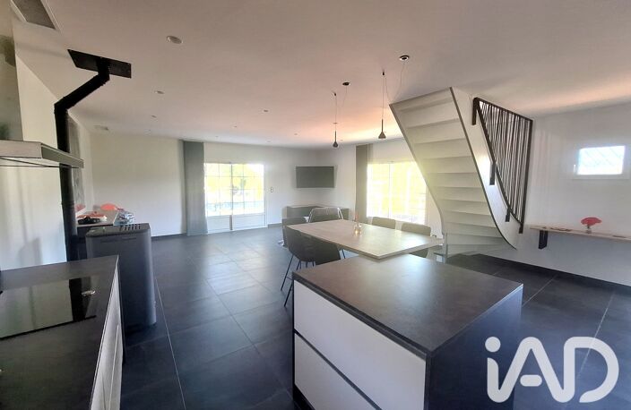 Vente Maison/villa 4 pièces — photo 3