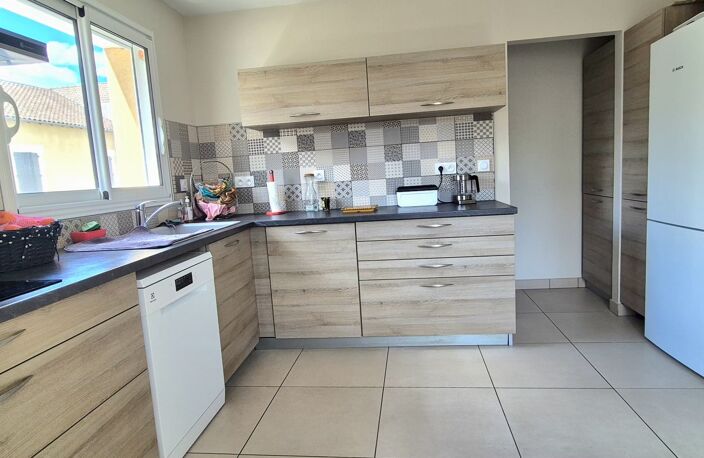 Vente Maison/villa 6 pièces — photo 3
