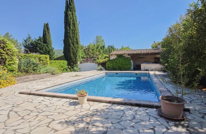 Vente Maison/villa 5 pièces — photo 2
