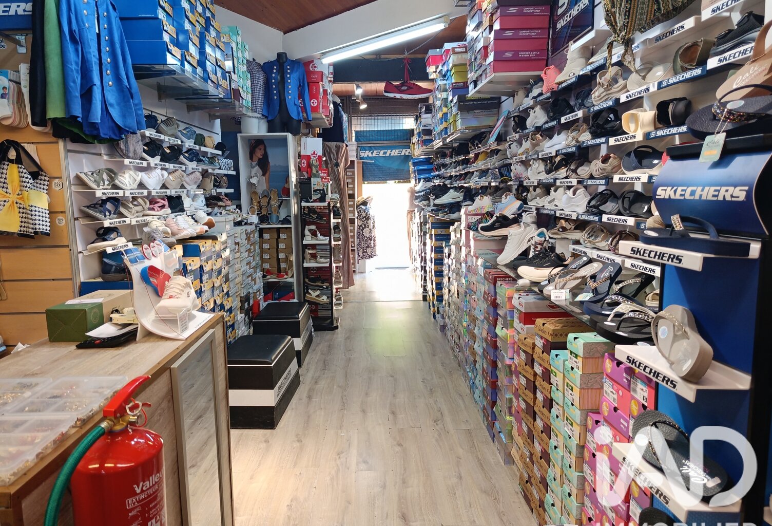 Vente Habillement, Textile 49 m&sup2; — photo 1