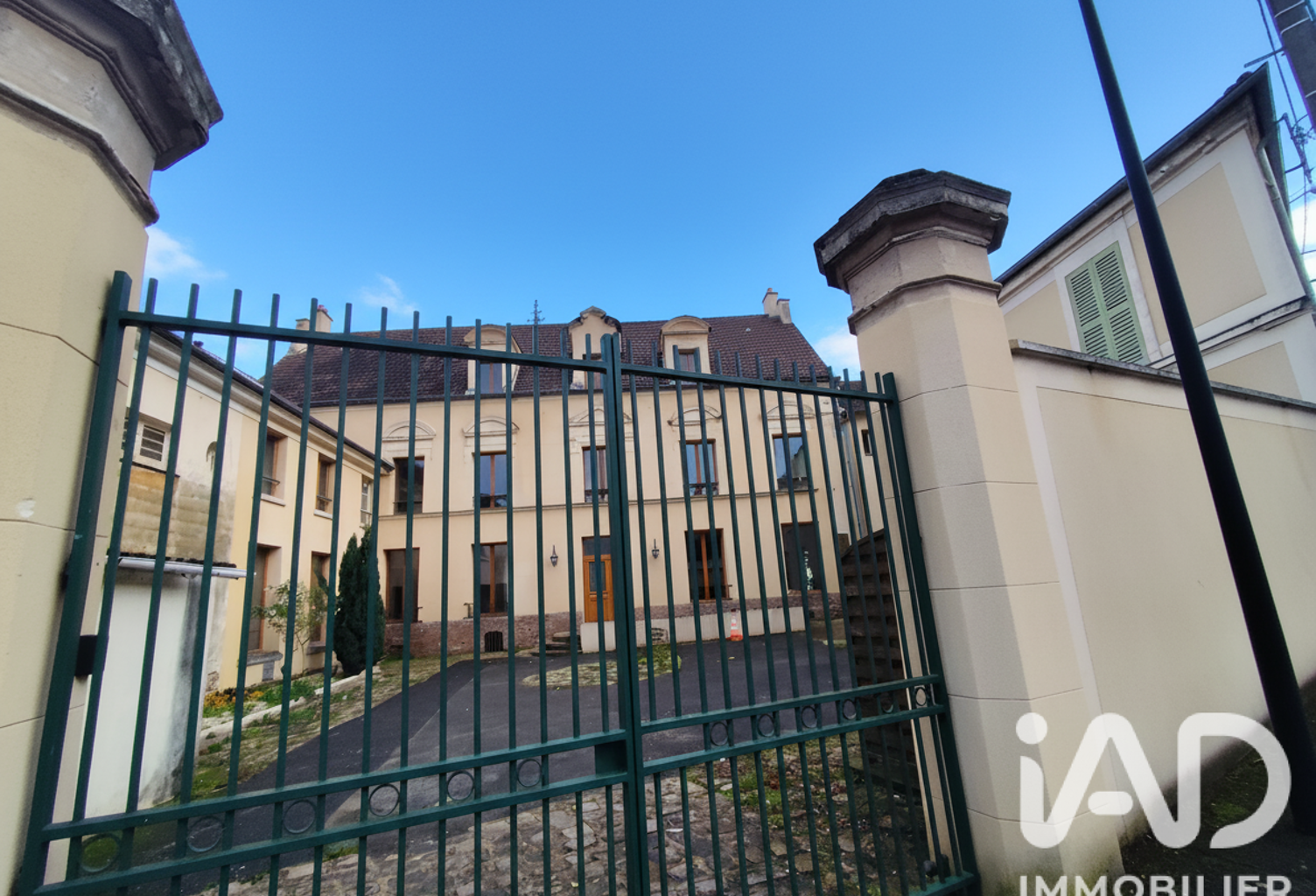 Vente Immeuble 518 m&sup2; — photo 1