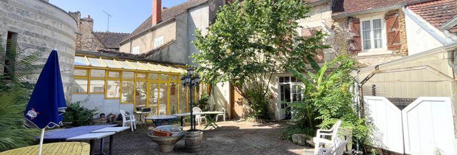 Maison 19 Pièces 450 m² à vendre à Dun-sur-Auron (18130)