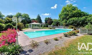 Maison 6 Pièces 211 m² à vendre à Carcarès-Sainte-Croix (40400)