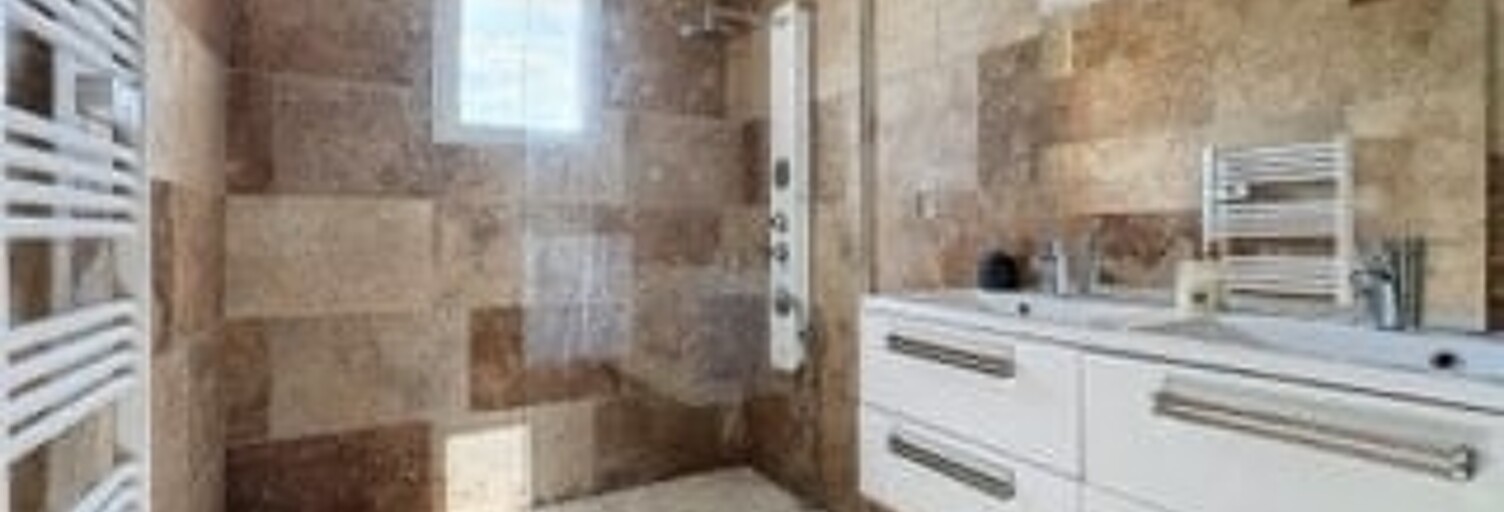 Maison 4 Pièces 95 m² à vendre à Les Lèves-et-Thoumeyragues (33220)