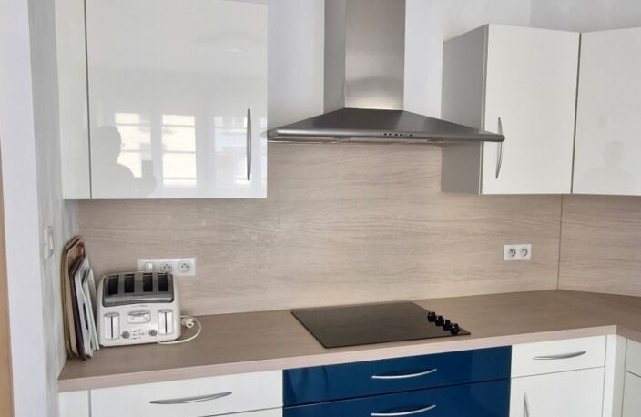 Vente Appartement 6 pièces — photo 2