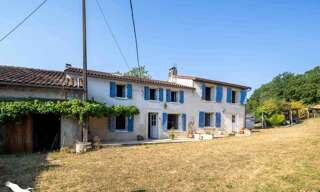 Maison 8 Pièces 160 m² à vendre à La Rochefoucauld-en-Angoumois (16110)