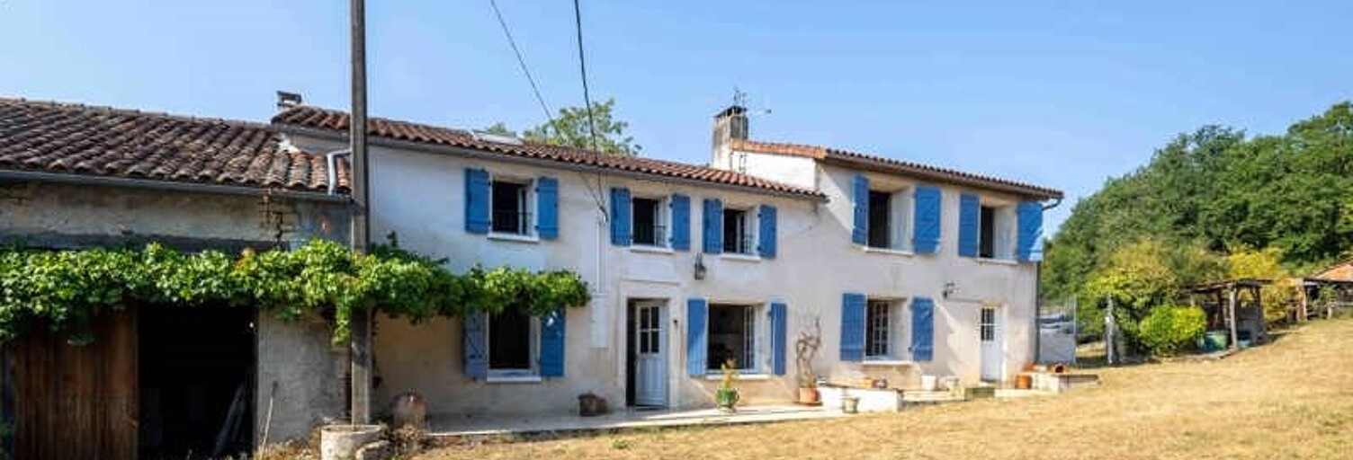 Maison 8 Pièces 160 m² à vendre à La Rochefoucauld-en-Angoumois (16110)
