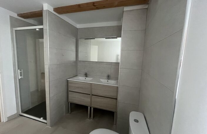 Maison en pierre de 5 pièces principales — photo 3