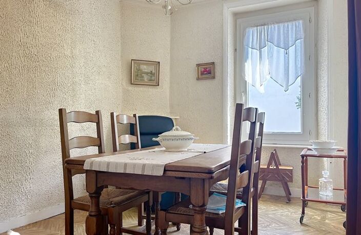 Maison en pierre de 4 pièces principales — photo 3