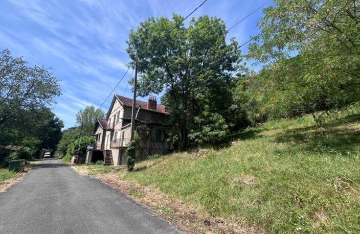 Vente maison 8 pièces 195 m² Capdenac (46100) — photo 2