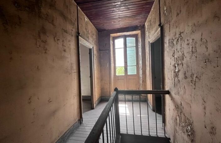Vente maison 8 pièces 195 m² Capdenac (46100) — photo 3