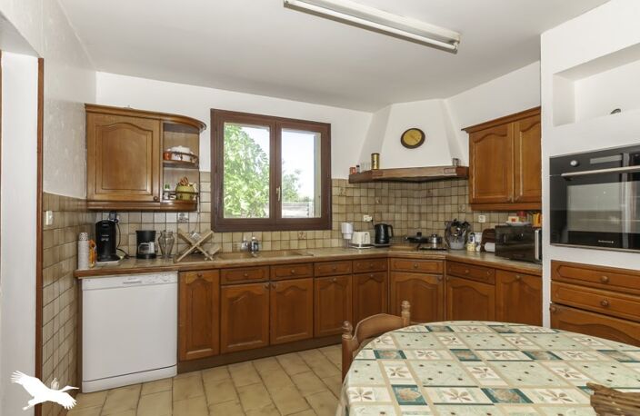 Vente maison 5 pièces 123 m² Poussan (34560) — photo 4