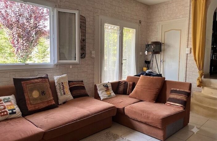 Maison en pierre de 4 pièces principales — photo 4