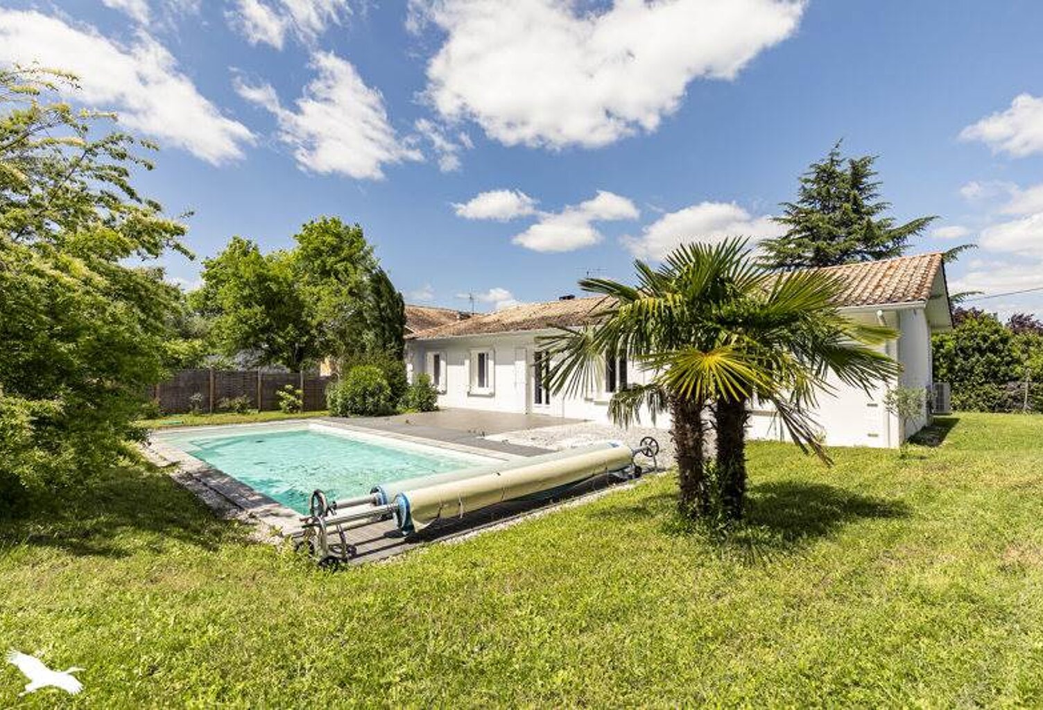 Maison en pierre de 7 pièces principales — photo 1