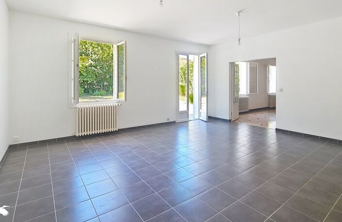 Maison en pierre de 7 pièces principales — photo 5