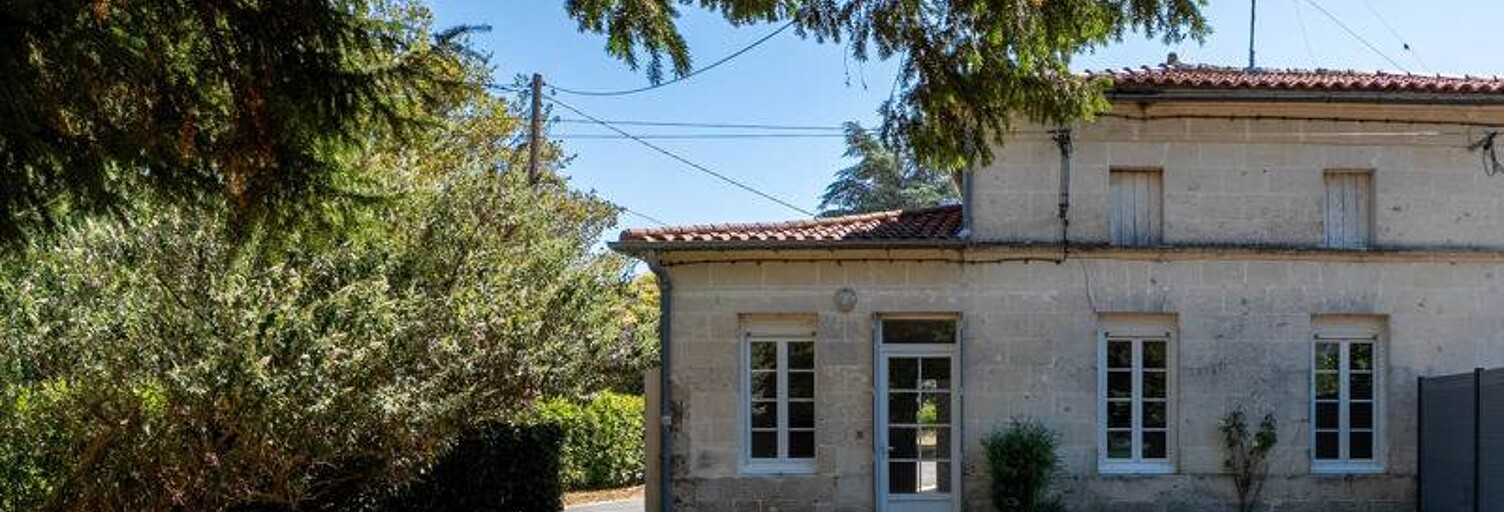 Maison 4 Pièces 107 m² à vendre à Saint-Dizant-du-Gua (17240)