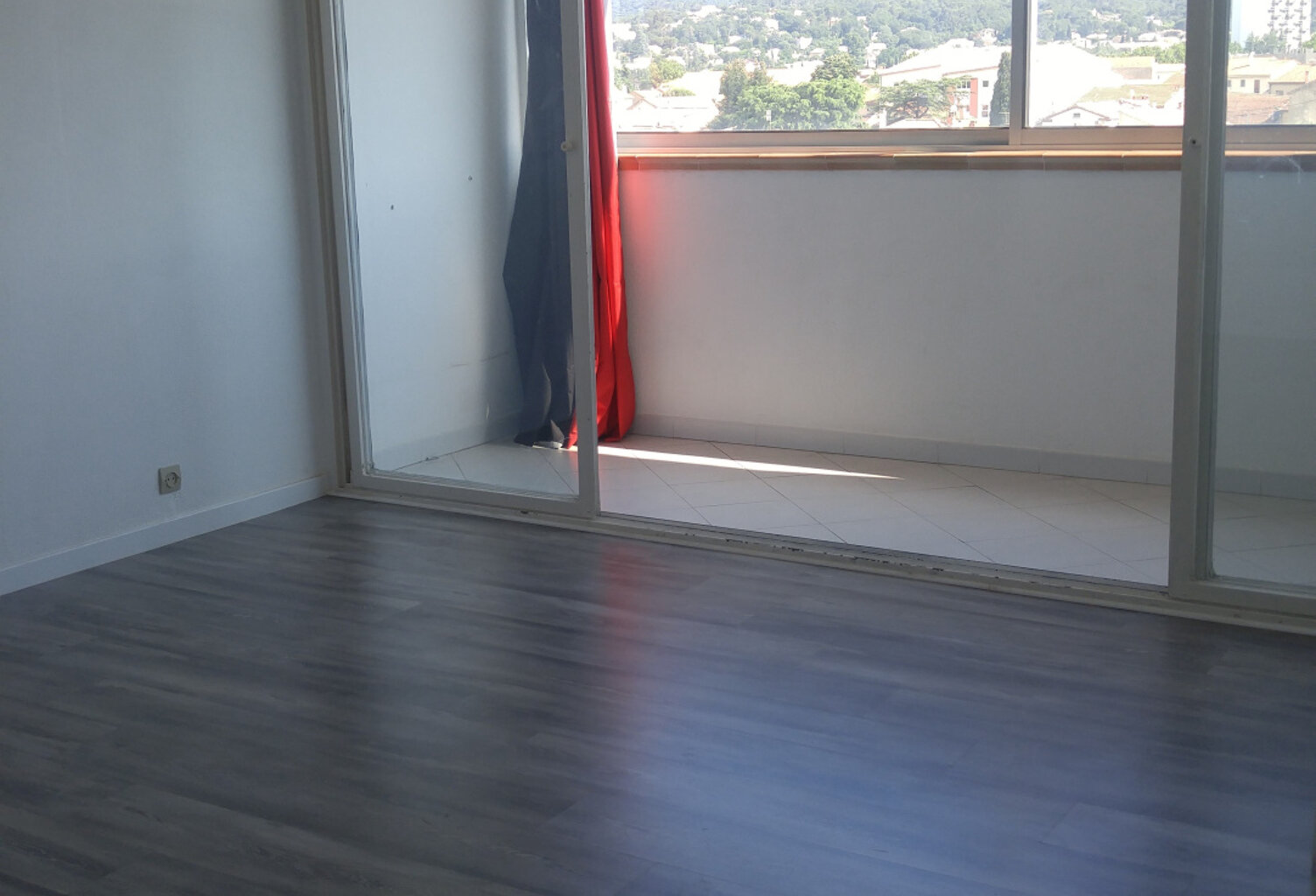 Appartement lumineux avec vue dégagée — photo 1