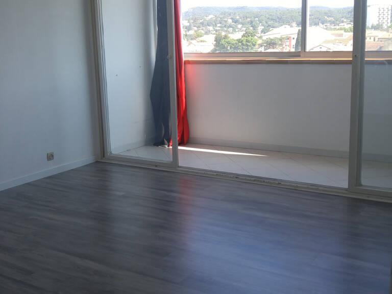 Appartement lumineux avec vue dégagée — photo 1