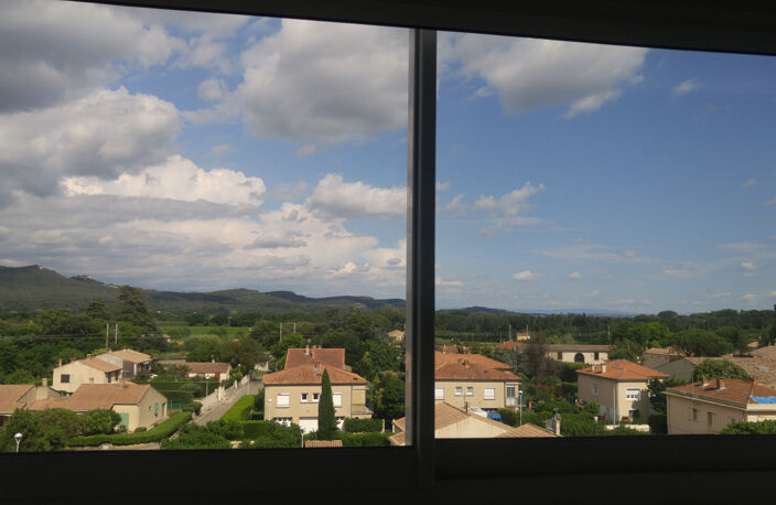 Appartement lumineux avec vue dégagée — photo 2