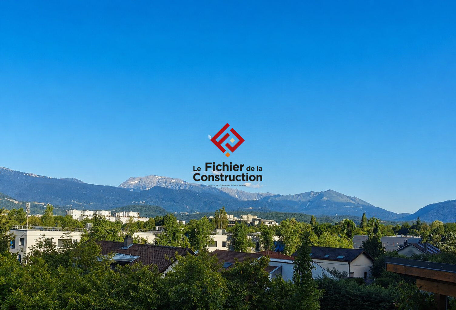 Maison avec dépendances, grand terrain et vue dégagée Seys — photo 1