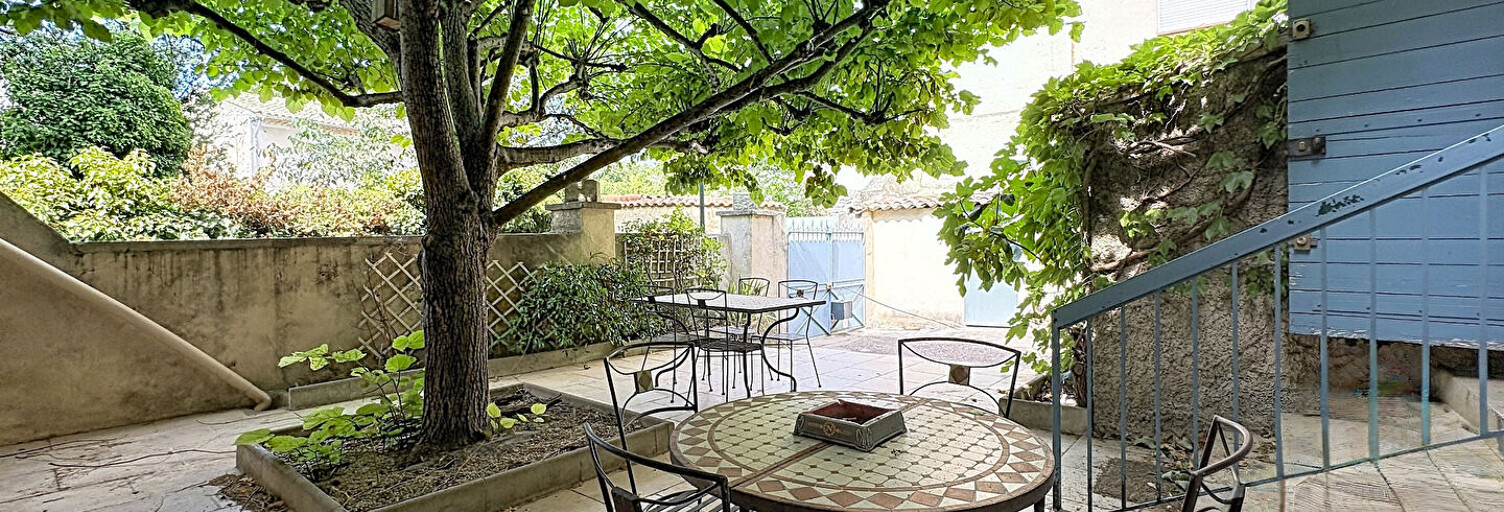 Maison 12 Pièces 360 m² à vendre à Éguilles (13510)