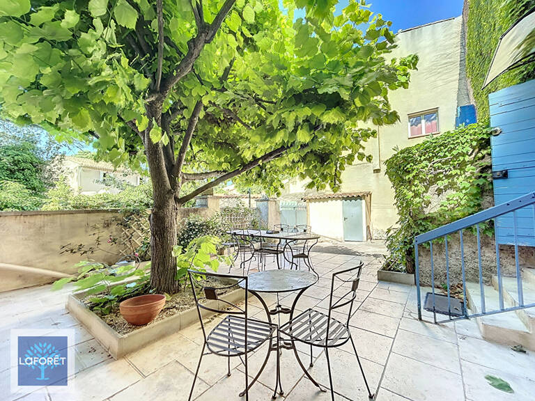 Maison avec terrasse et cour de 360 m2 — photo 1