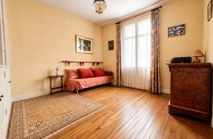 Tours Prébendes  Maison 7 chambres, jardin sud et double gar — photo 5