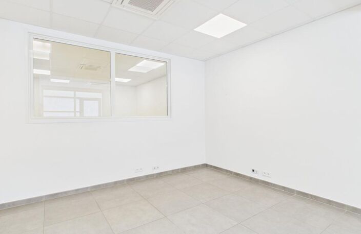 A VENDRE LOCAL BALEONE — photo 5