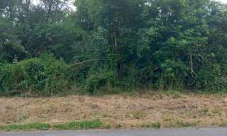 Terrain  2220 m² à vendre à Montendre (17130)