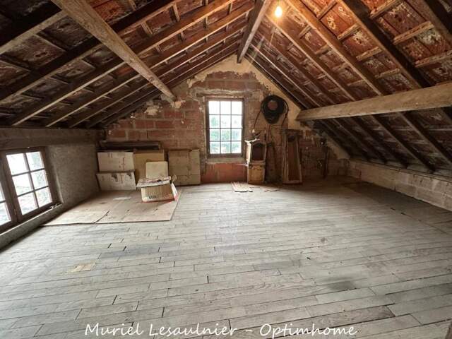 A rénover, maison de caractère à fort potentiel — photo du bien