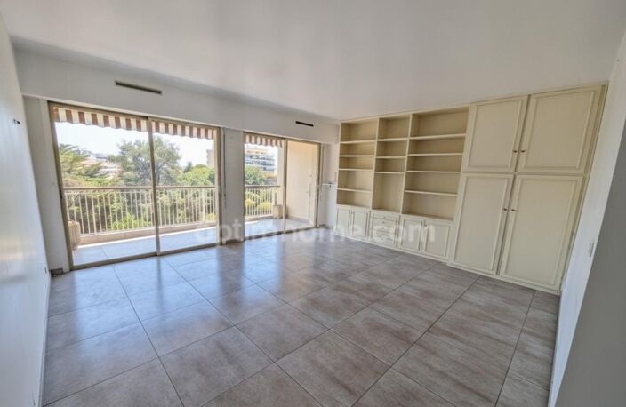 Appartement 2 pièces de 57 m² traversant avec terrasses dans résidence avec piscine — photo 5
