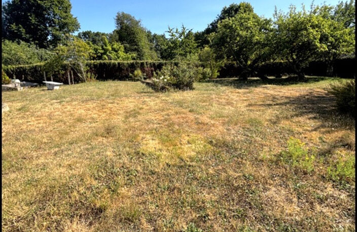 Maison familiale de 6 pièces THAURON (23) — photo 4