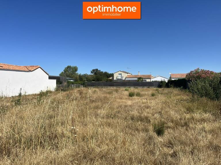 Terrain à bâtir de 1 077m² au Fenouiller – Façade plein sud de 22 m – À 5 minutes des plages — photo 1