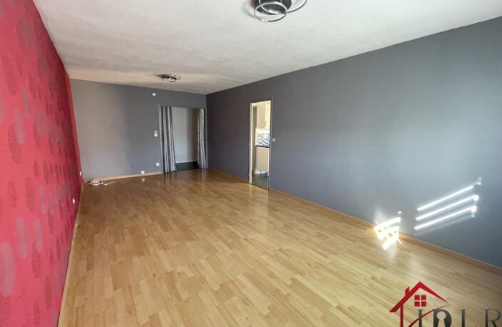 Appartement T4 avec terrasse couverte — photo 2