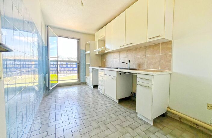 SOUS OFFRE - RÉSERVÉ ! LIBERATION - RARE ! DERNIER ETAGE - 2P 53 — photo 4