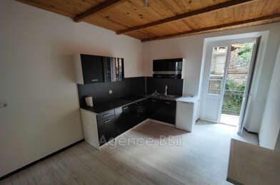 Appartement 7 pièces 239000 €