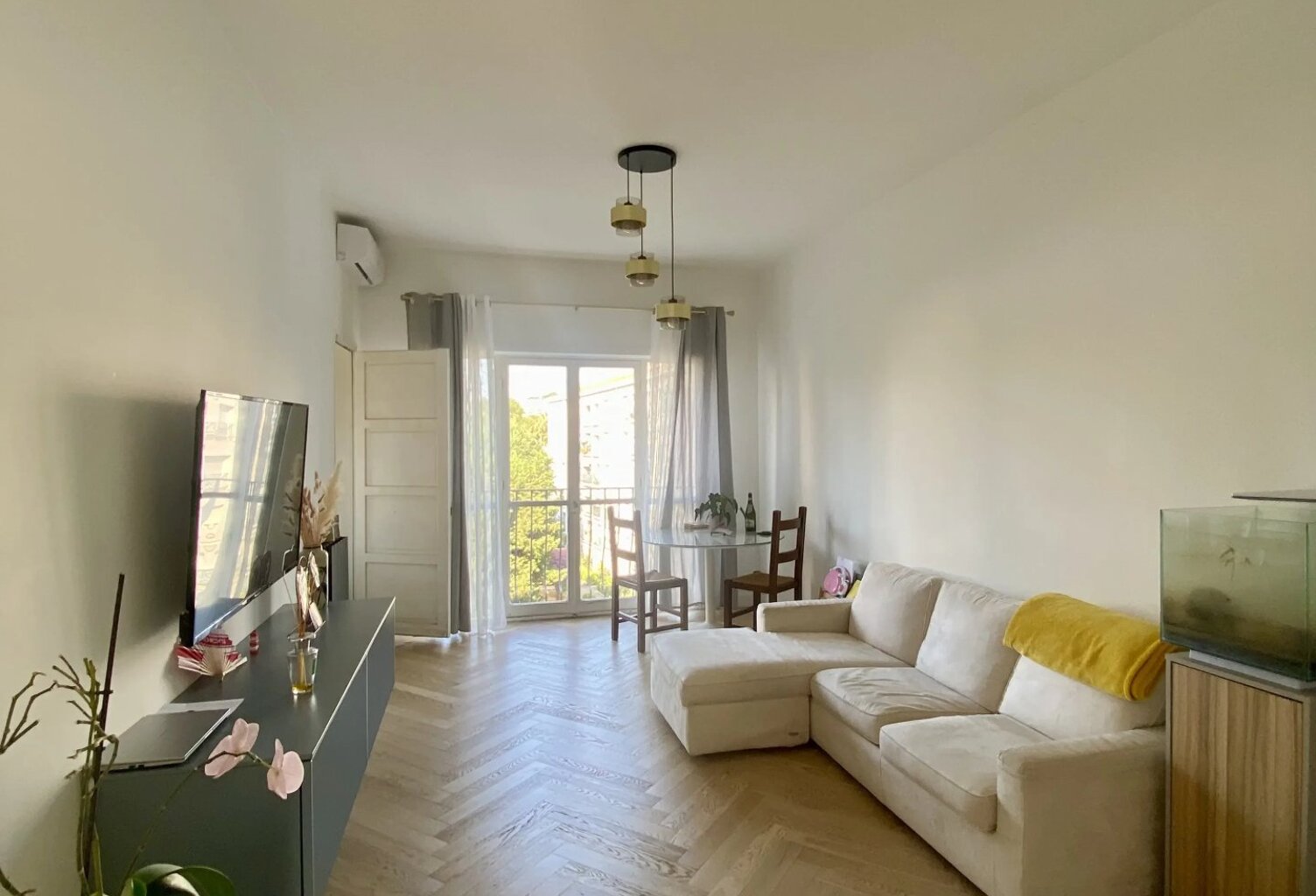 NICE BAS FABRON: 3 pièces traversant loggia — photo 1