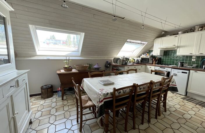 Dijon - Rue Chanzy / Duplex 4 pièces de 75m² avec balcon — photo 4