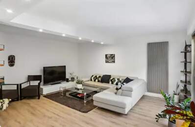 Appartement de 120m2 à louer sur Lyon 04 — photo du bien