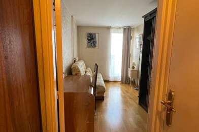Appartement 1 pièces 570 €